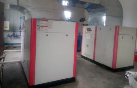 20年廠家研發(fā)與生產(chǎn)永磁同步變頻式空壓機，細數(shù)機油為什么會變質(zhì)[廣西意朗]