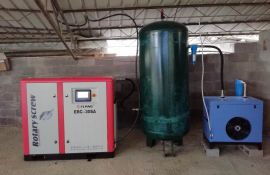 160kw螺桿式空壓機低噪音，節(jié)能省電省錢40%[廣西意朗]