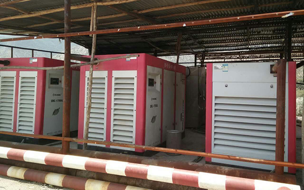 18kw永磁變頻空壓機.jpg 18kw永磁變頻空壓機.jpg