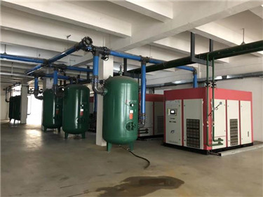 低壓螺桿式空壓機 低壓螺桿式空壓機